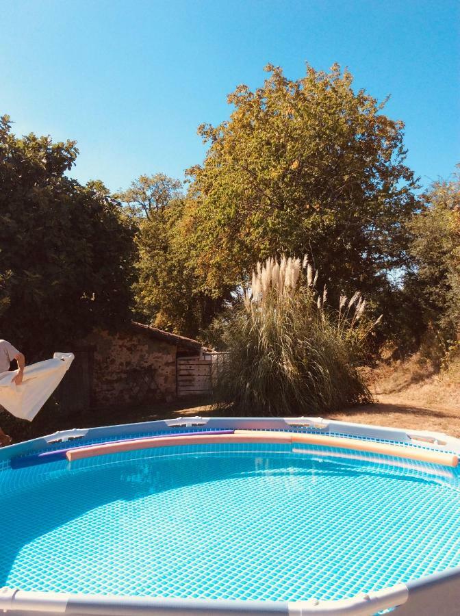 Les Outres Villa Chabrac Dış mekan fotoğraf