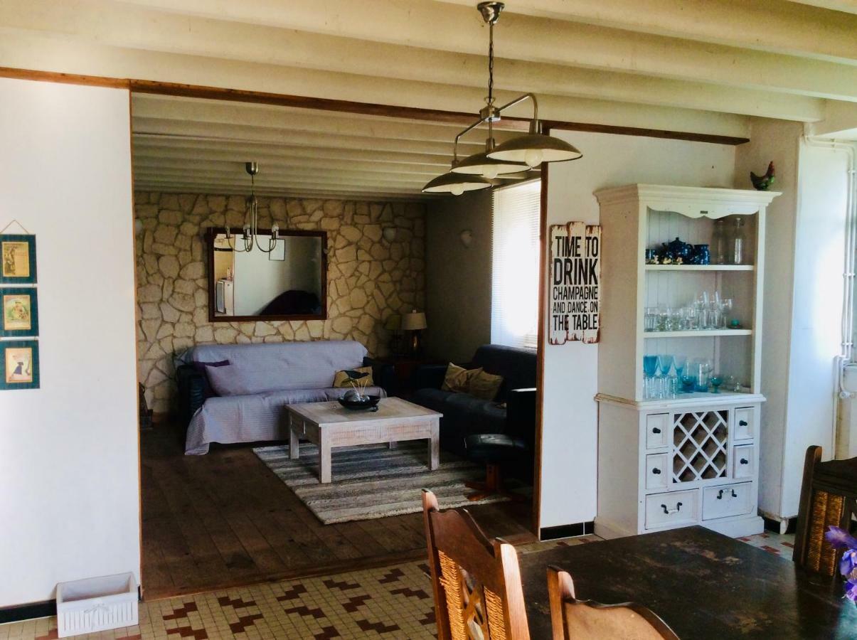 Les Outres Villa Chabrac Dış mekan fotoğraf